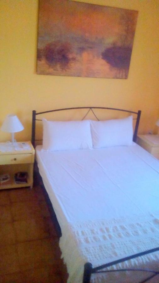 Estia Holiday Apartment & Studio Вати Екстериор снимка